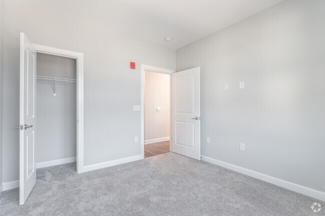 2BR,2BA,-1173SF The Birch