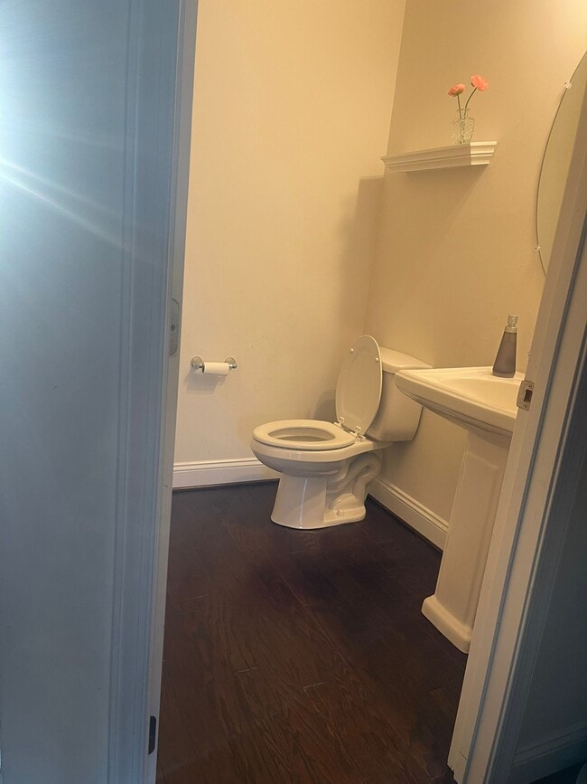 Photo - 10516 Seneca Falls Pl