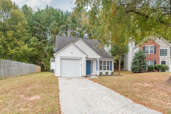 Building Photo - Beautifully Remodeled Two-Story Home in Ch...