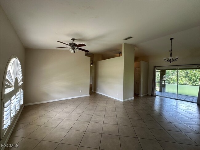 Photo - 8347 Caloosa Rd