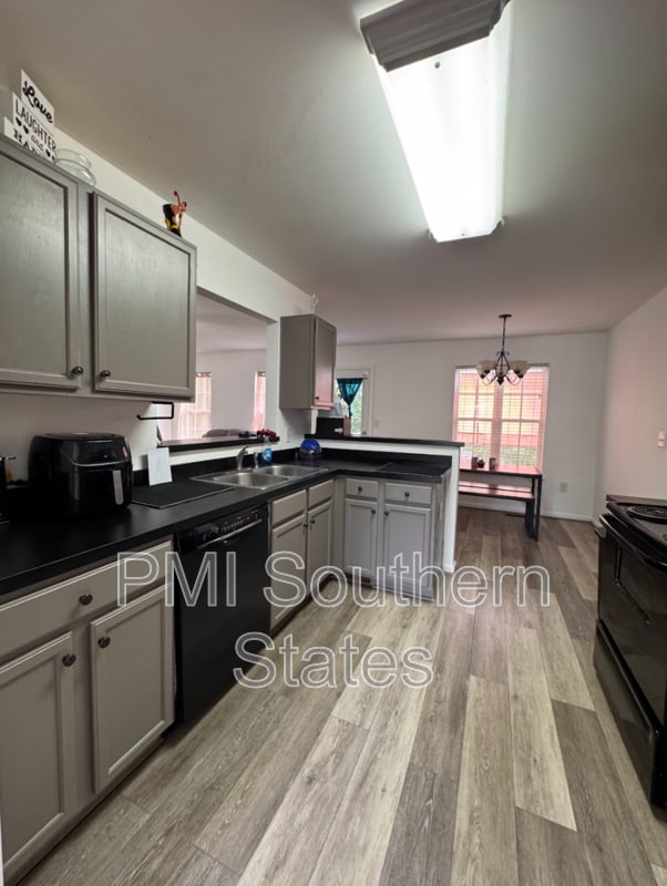 Photo - 134 Lacey Ln