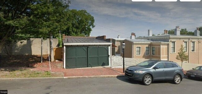 Building Photo - 260 N 22nd St Rental