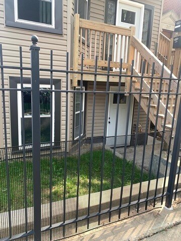 Photo - 2115 W Barry Ave Unidad SG