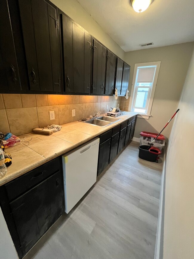 Photo - 16 Vale St Unit 3