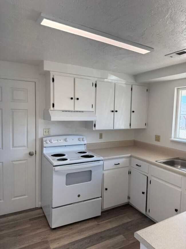 Photo - 610 Platt Pl Unit 612 PLATT