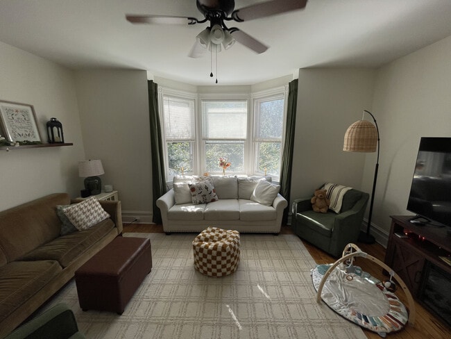 Photo - 613 W Chestnut St Unidad 2