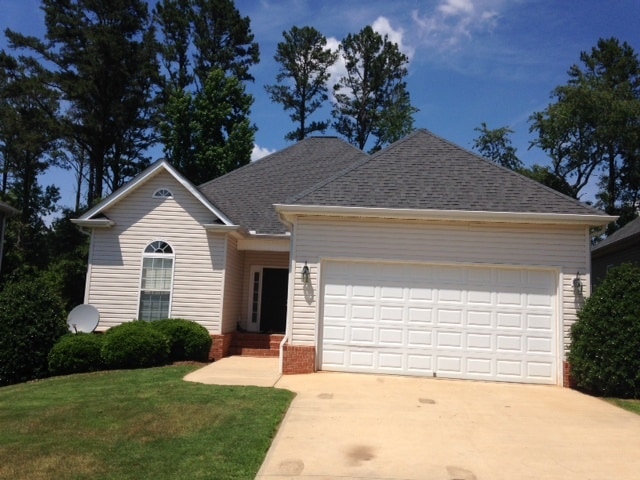 Photo - 208 Summergrass Dr