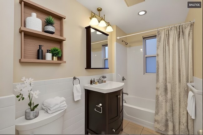 Photo - 40 Fox St Unit 1