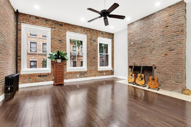 Building Photo - 1 bedroom in New York NY 10014