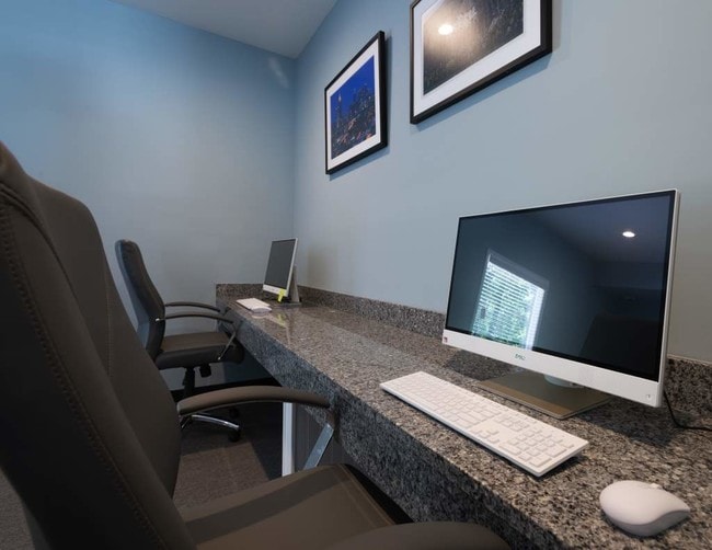 Photo - Mountain Place Apartments