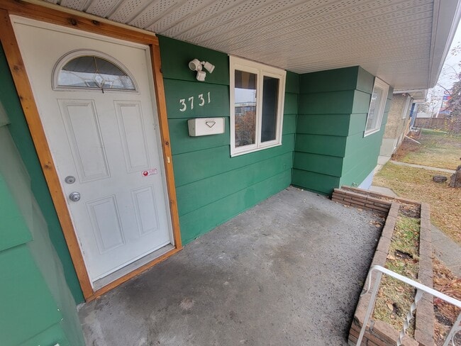 Photo - 3731 Richmond Rd SW Unit Main Floor Suite