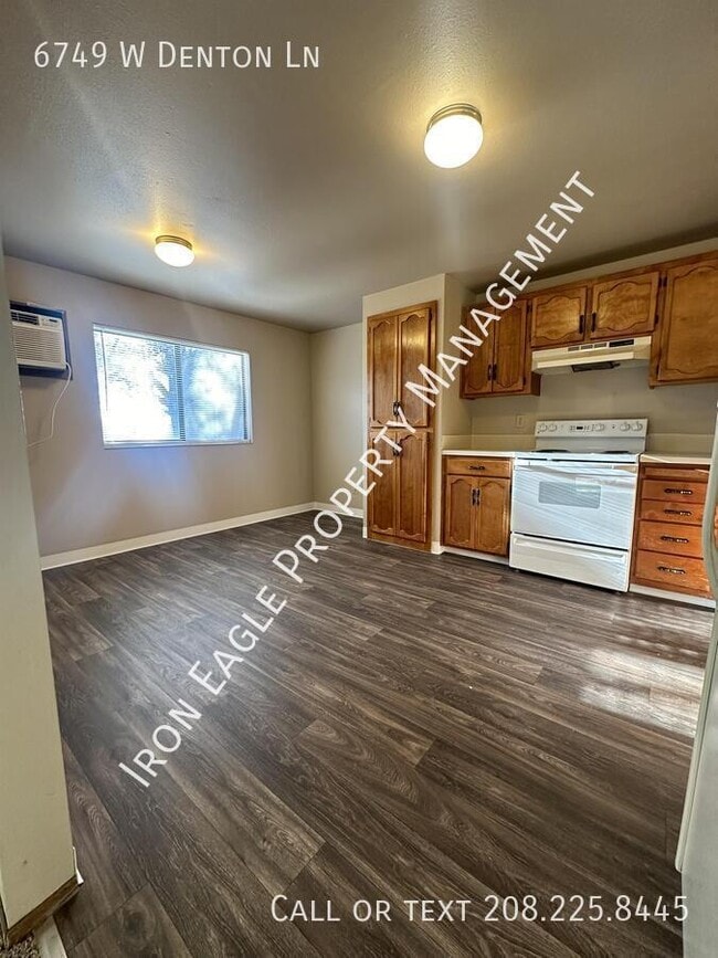 Photo - 6749 W Denton Ln