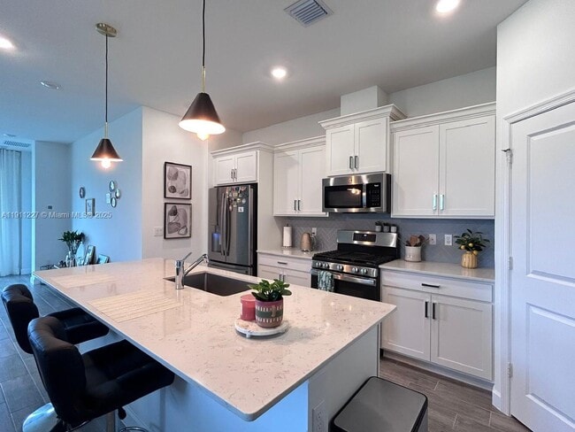 Photo - 1441 Haywagon Trl Unit 1441