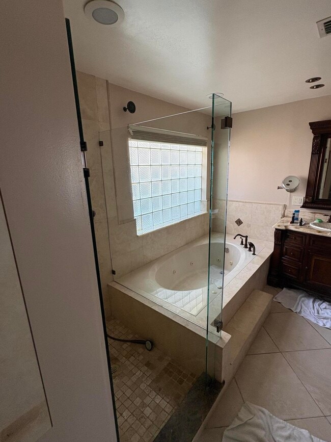 Photo - 10091 NW 5th St