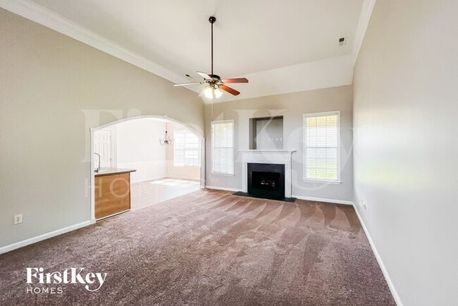 Photo - 120 Rushton Ln