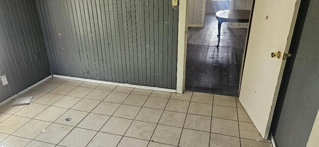 Photo - 1411 Mcneil St