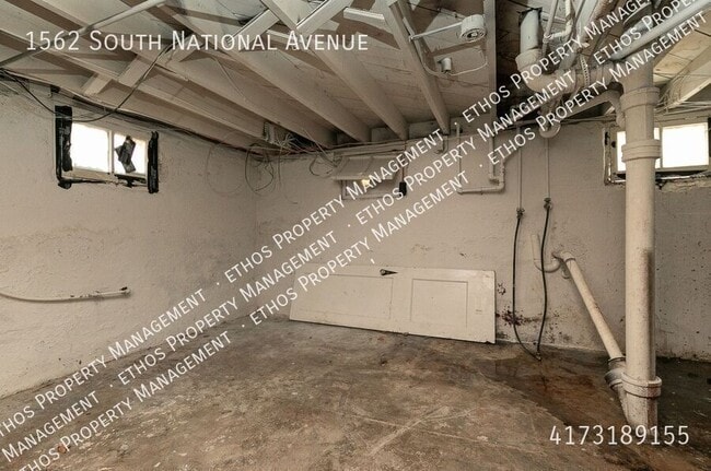 Photo - 1562 S National Ave