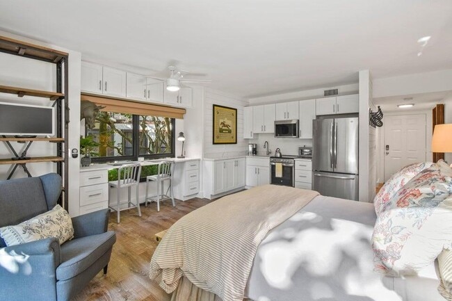 Building Photo - 13334 Polo Club Rd Unit 231