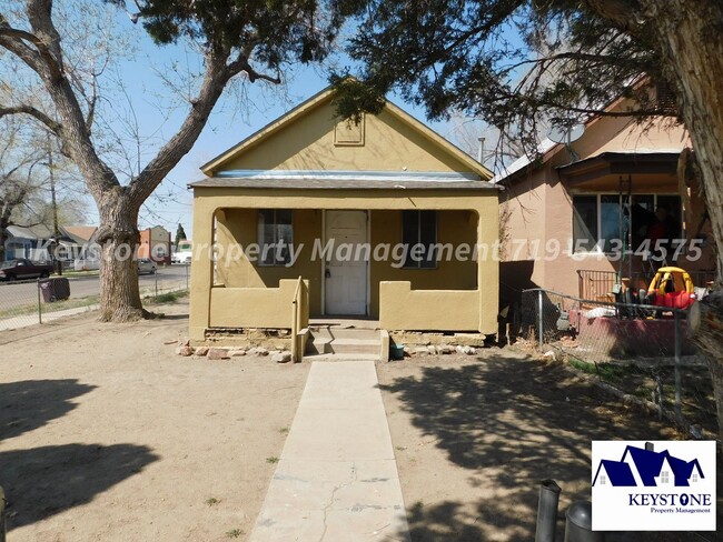 Centrally Located 2 Bedroom/1 Bath House $... - Centrally Located 2 Bedroom/1 Bath House $...