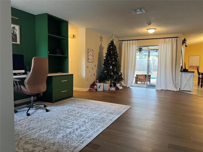 Photo - 8748 Forest Lake Dr