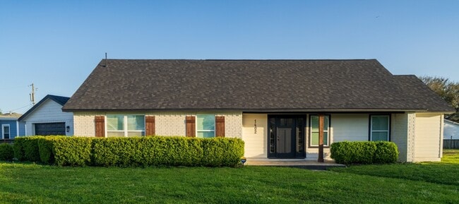 Building Photo - 1402 Bayou Shore Dr Rental