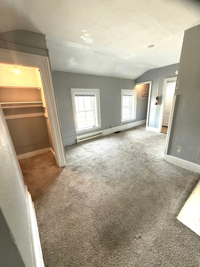 Building Photo - 200 S 8th St Unit 202 Rental