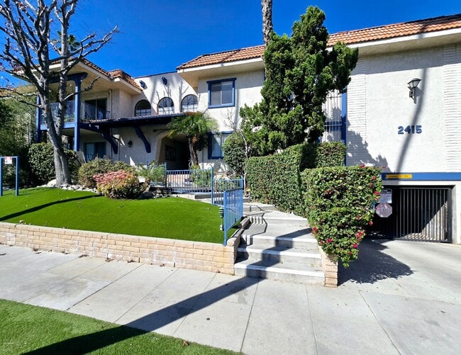 Photo - Harmony Court Apartments