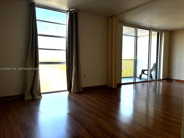 Photo - 2500 NE 135th St Unit B506