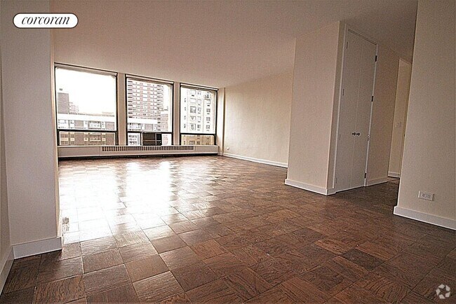 Building Photo - 333 E 30th St Rental