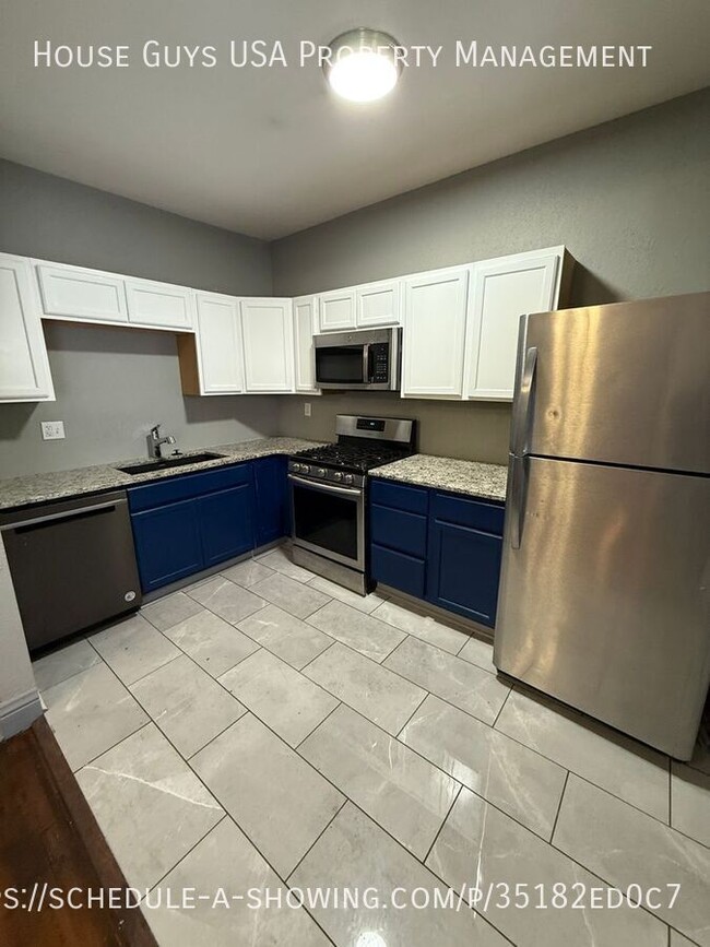 Stunning 2 Bed, 2 Bath Apartment in KC – M... - Stunning 2 Bed, 2 Bath Apartment in KC – M... Unit #2