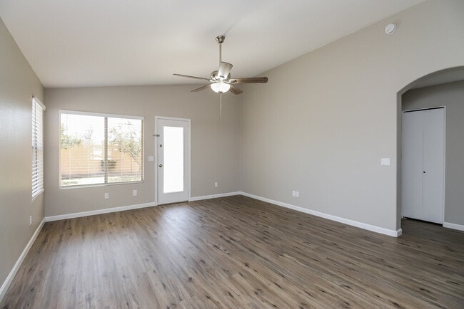 Photo - 2267 E Arabian Dr