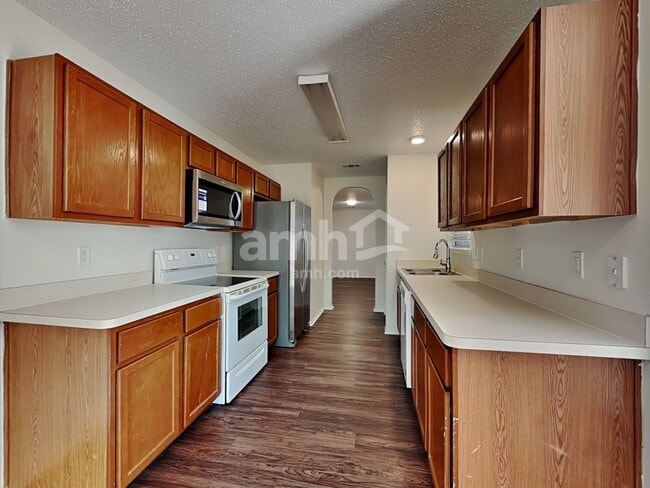 Photo - 717 Timber Trl