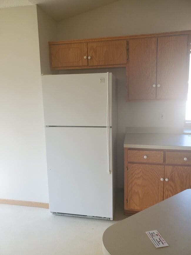 Photo - 1157 Atwood St S