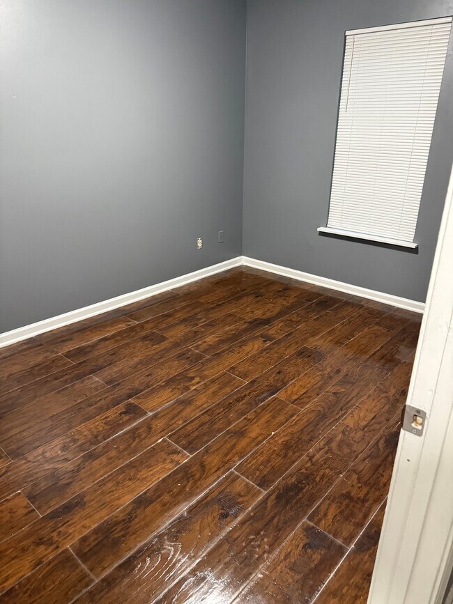 Photo - 6128 Green Acres Dr SW