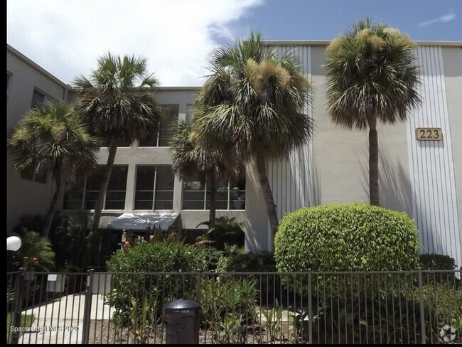 Building Photo - 223 Columbia Dr Unit Cape Canaveral rental