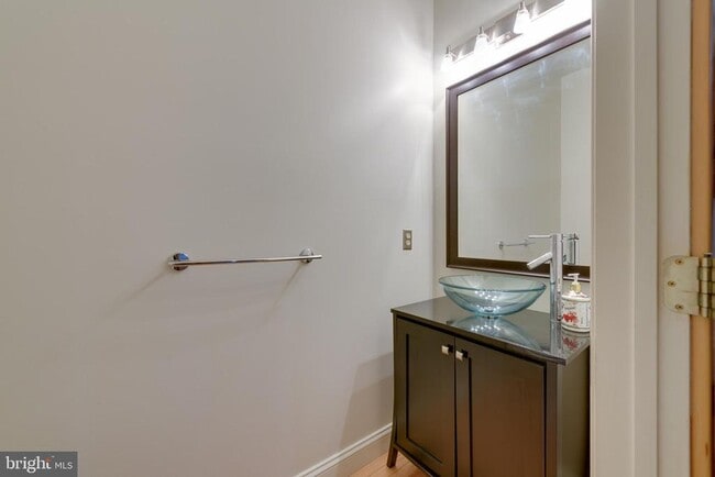 Photo - 1120 Brian's Way