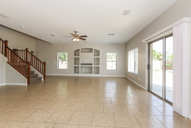 Photo - 13875 W Mauna Loa Ln