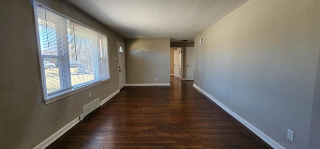 Photo - 3-Bedroom Home in Prime Affton Location with Modern Upgrades & Covered Deck