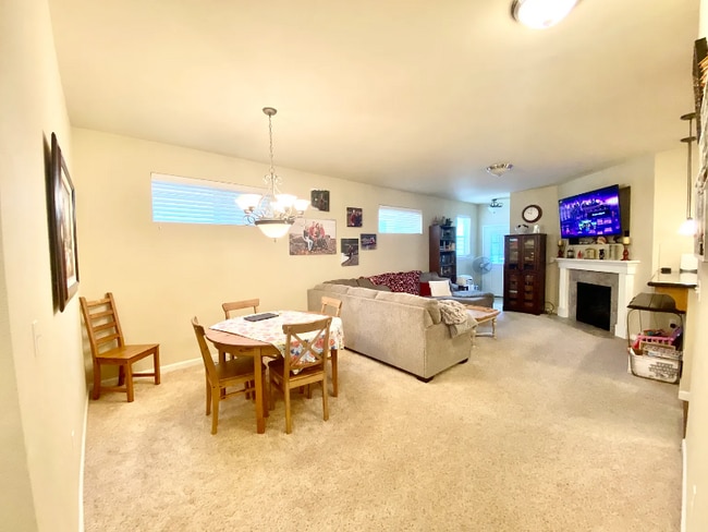 Photo - 4424 Edgewater Blvd NE