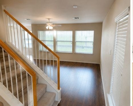 Photo - 636 Fort Thomas Pl