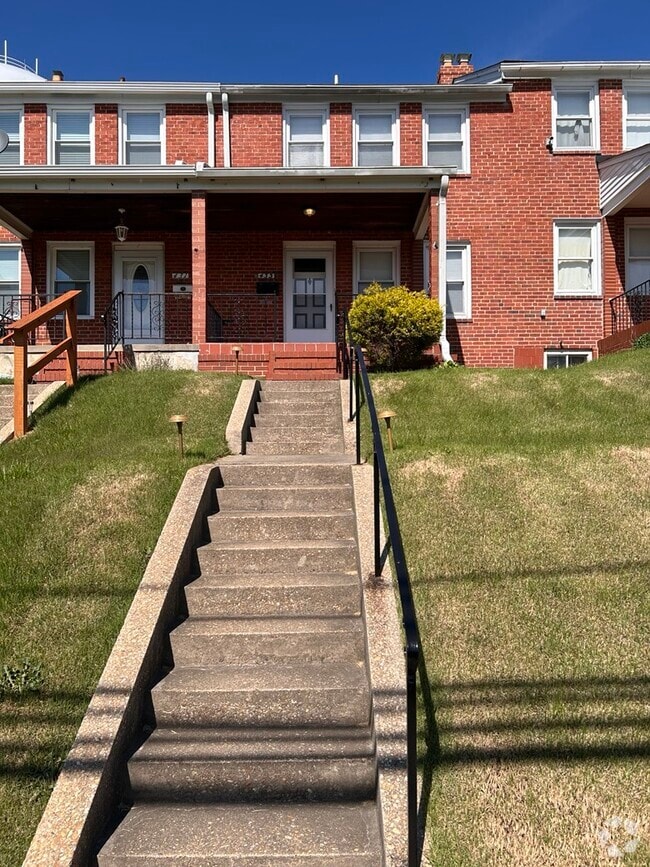 Building Photo - 433 Pembrooke Blvd Rental