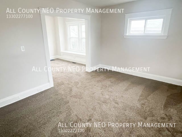 Photo - 1380 E 171st St