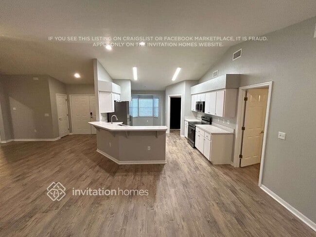 Photo - 4568 Great Blue Heron Dr