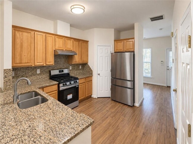 1503 Cove Creek Cir