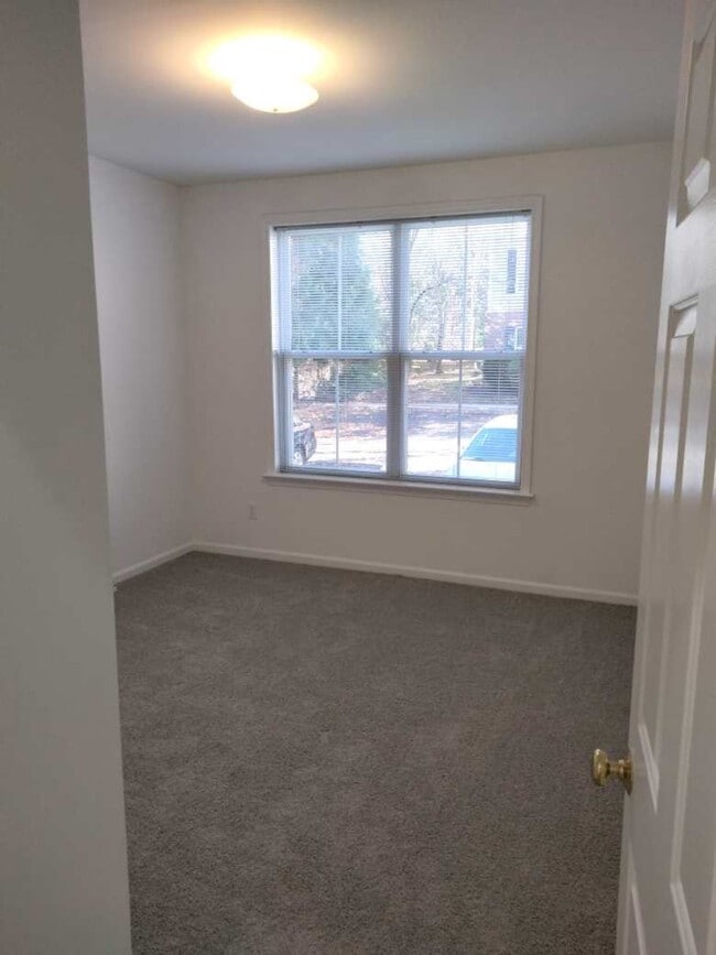 Huge Bedroom Sizes - 2768 Gatewood Cir Unit WB 655-402