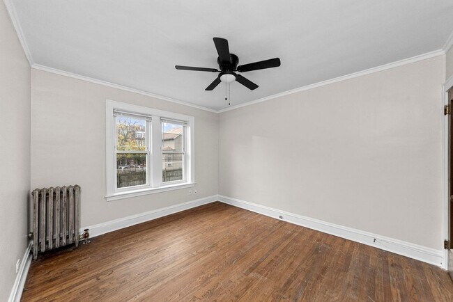 Photo - 1934 W Estes Ave Unit 36 g
