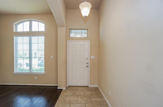 Photo - 18327 High Summit Ln