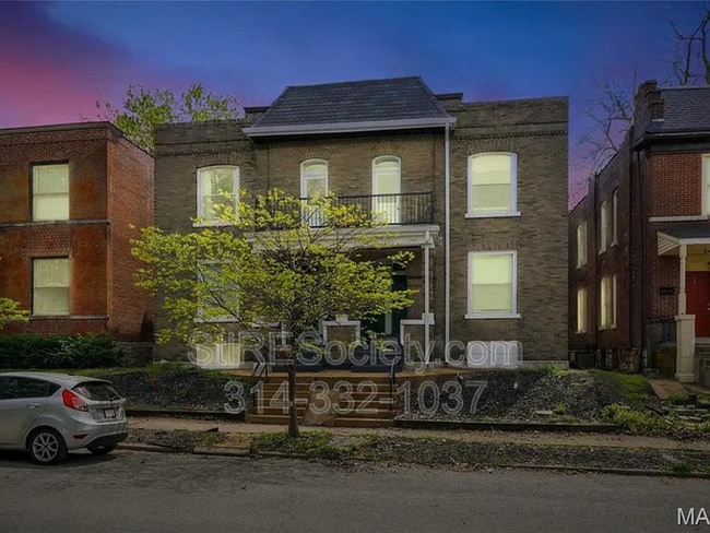 Photo - 3922-3924 Botanical Avenue Unidad #3922