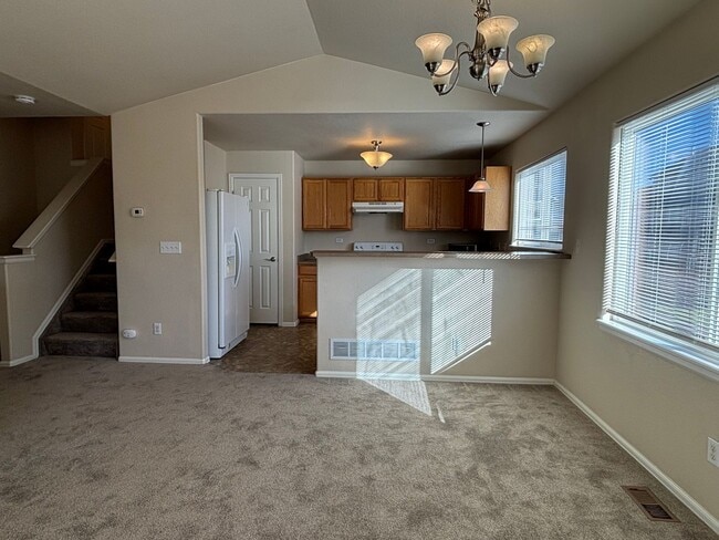 Photo - 3 Bed 2.5 Bath w/AC - MileStoneRES