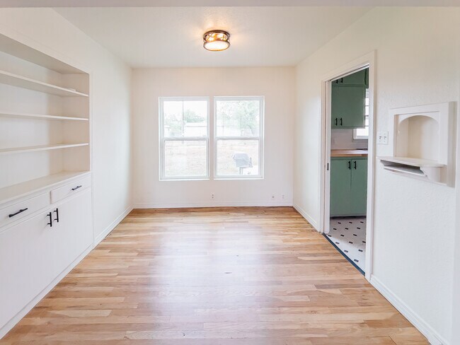 Photo - 2509 39th St